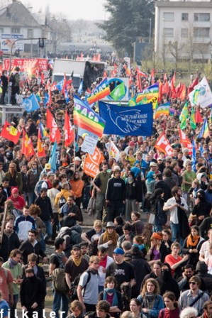 manifestacion_anti_otan_estrasburgo_abril_20091